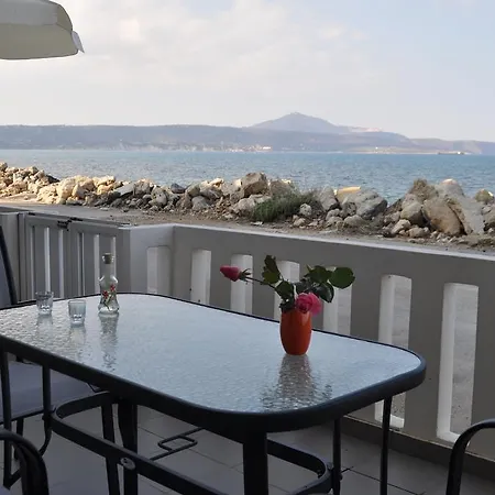 Parianna Apartment