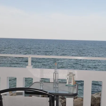 Apartment Parianna *