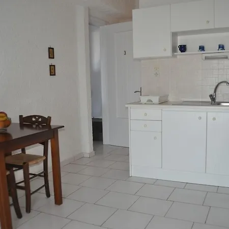 Apartment Parianna Kalyves